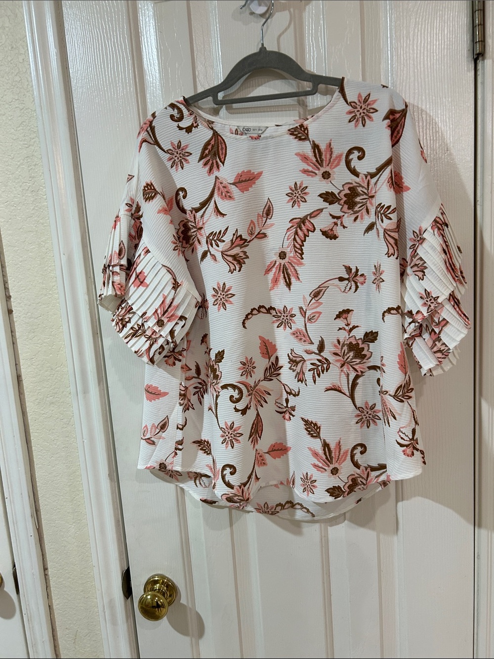 Floral Puff Sleeve Women’s Top - Pink & Brown